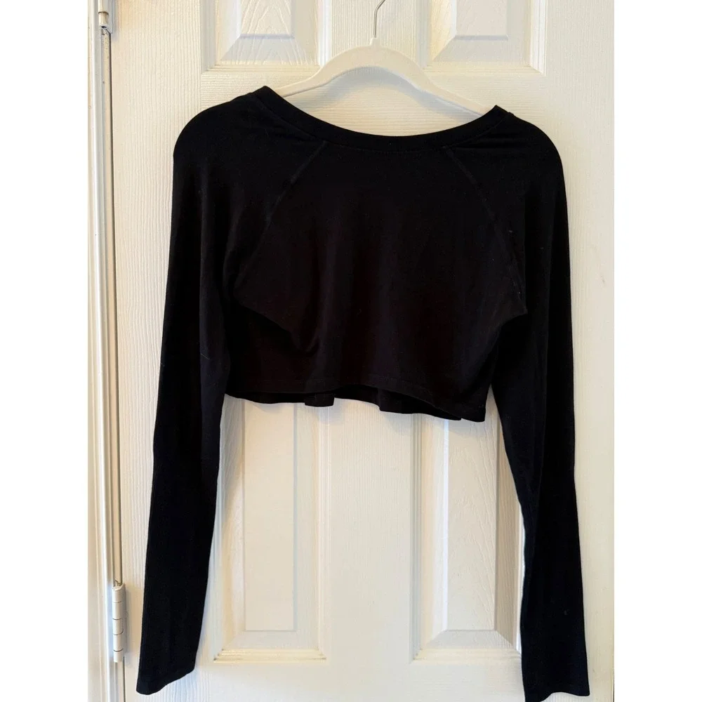 Free People Movement Black‎ Cropped Long Sleeve Top M/L V Neck Athleisure